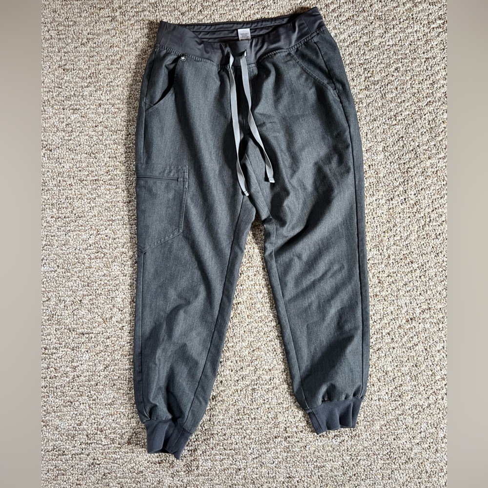 FIGS scrub pants